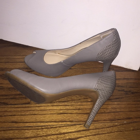 Calvin Klein Heels - Picture 1 of 4